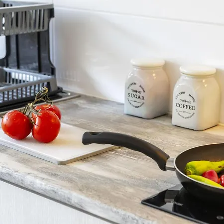 아파트 C-premium Apts 100m From And Centre