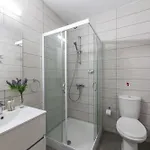 C-premium Apts 100m From And Centre 公寓 *