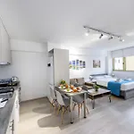 C-premium Apts 100m From And Centre 公寓 拉纳卡