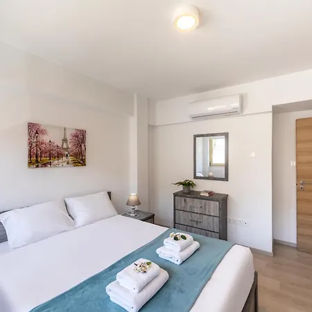 Apartment C-premium Apts 100m From And Centre