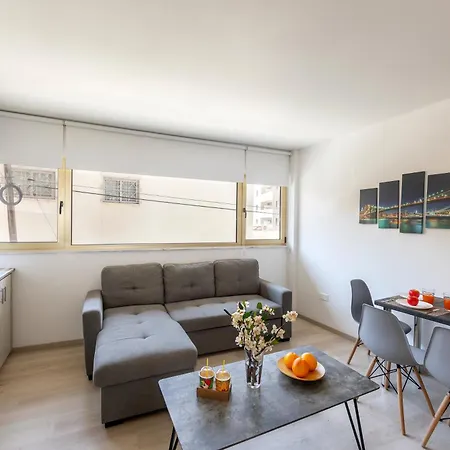 Apartment C-premium Apts 100m From And Centre