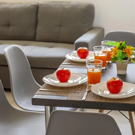 Apartament C-premium Apts 100m From And Centre *