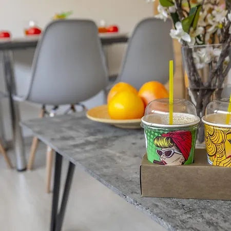 Διαμέρισμα C-premium Apts 100m From And Centre