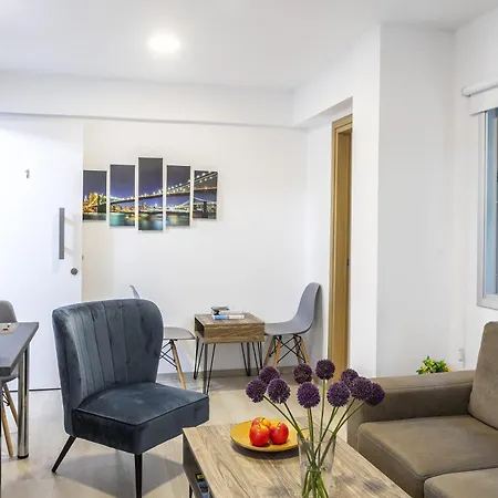 C-premium Apts 100m From And Centre Appartamento Larnaca