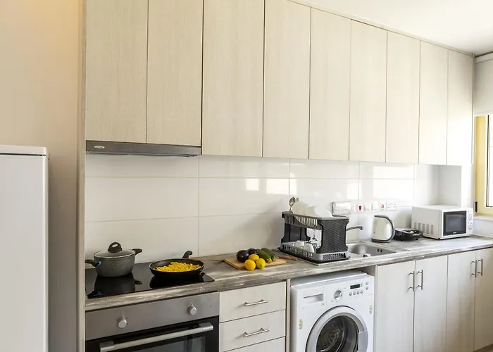 C-premium Apts 100m From And Centre Apartmán Larnaca