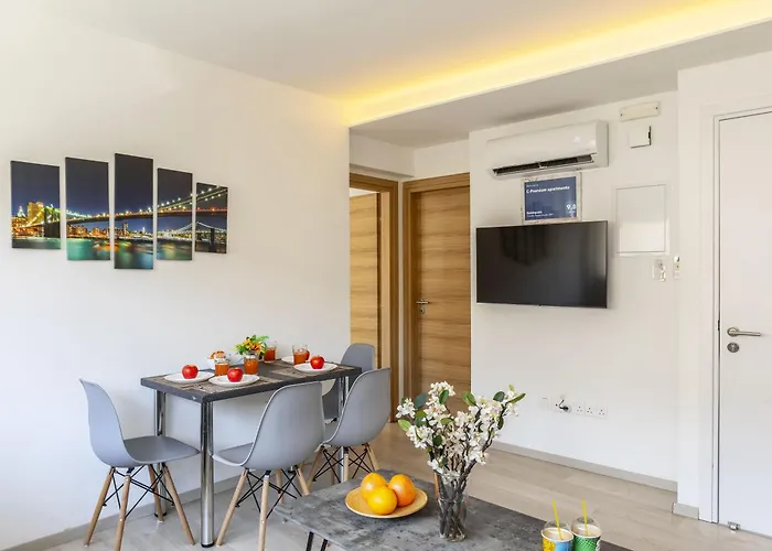 アパート C-premium Apts 100m From And Centre