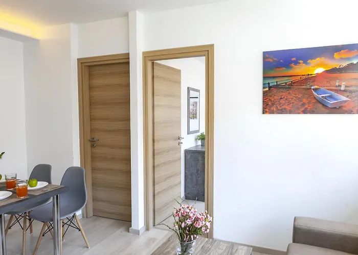 Apartmán C-premium Apts 100m From And Centre