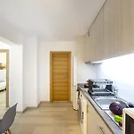 Apartamento C-premium Apts 100m From And Centre *