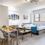 Apartamento C-premium Apts 100m From And Centre *