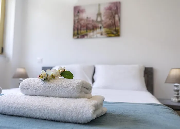 Apartamento C-premium Apts 100m From And Centre *