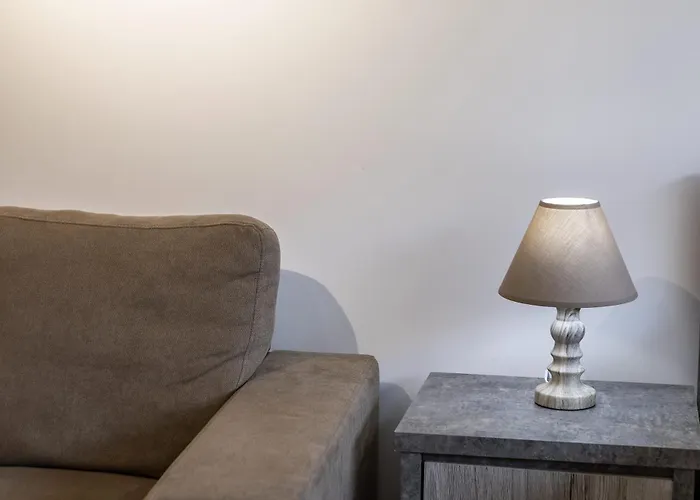 Apartamento C-premium Apts 100m From And Centre Lárnaca