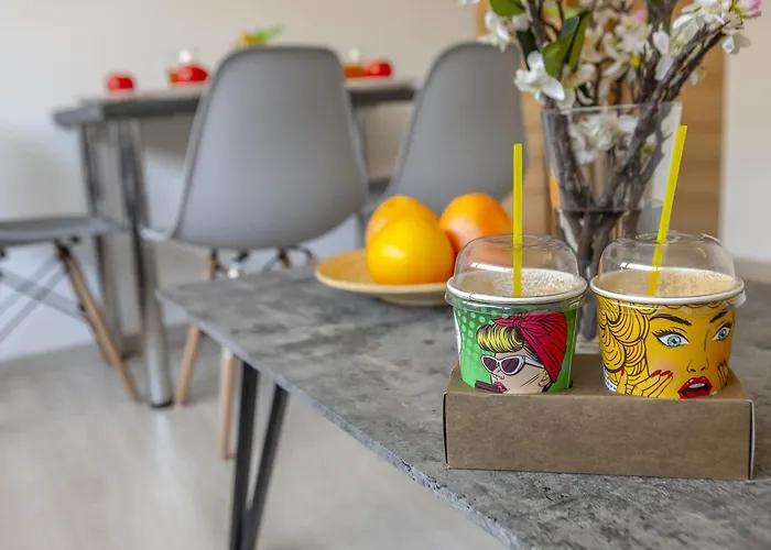 Apartamento C-premium Apts 100m From And Centre